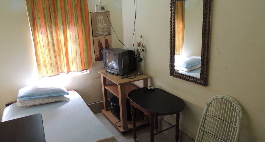 Hotel Paying Guest, Jalpaiguri 3